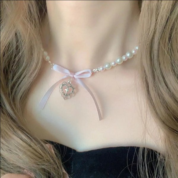 Romantic Imitation Pearl Sweet Bow Pendant Necklace